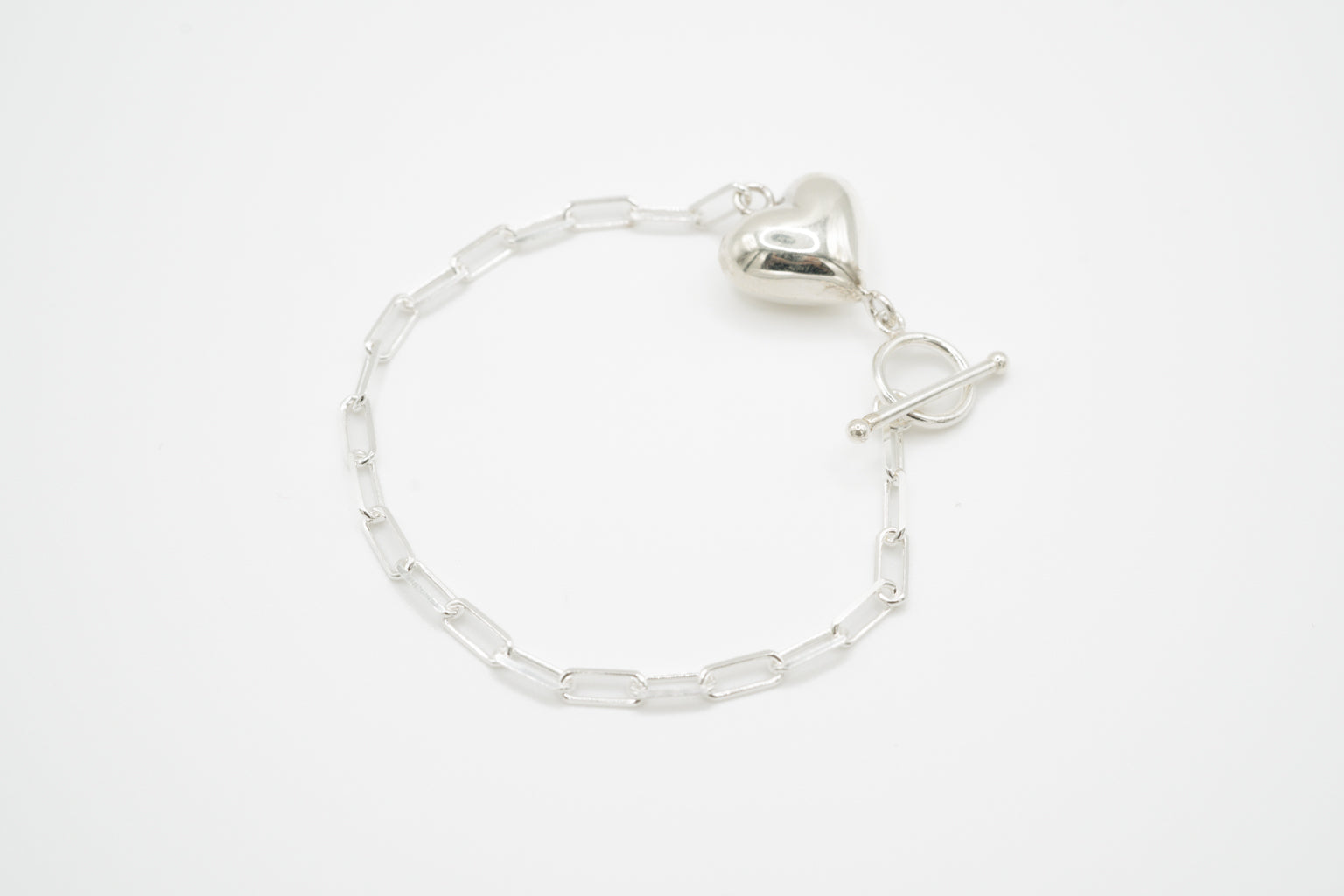 HEART MOTIF BRACELET