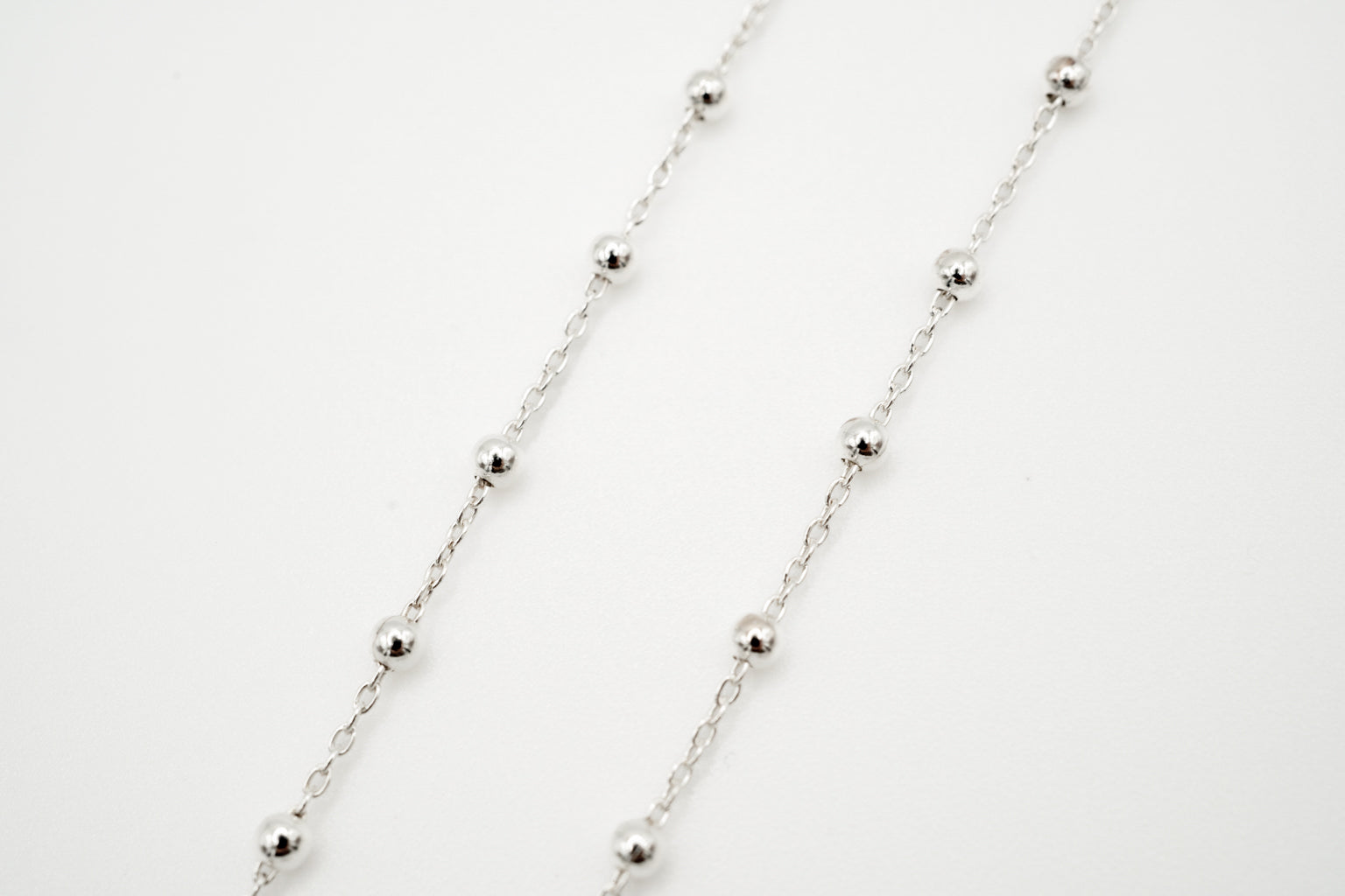 EVEN BALL CHAIN NECKLACE