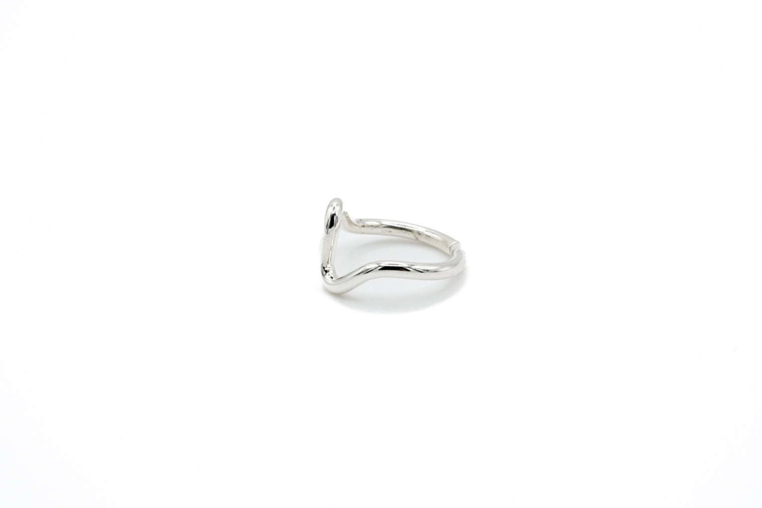 WAVE MOTIF RING