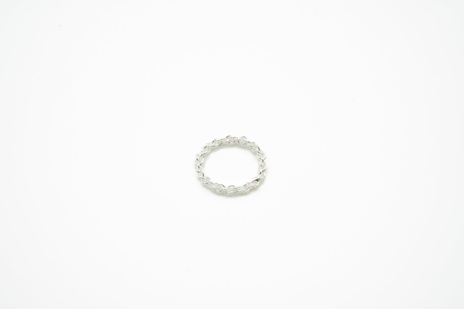 TWISTED CHAIN RING