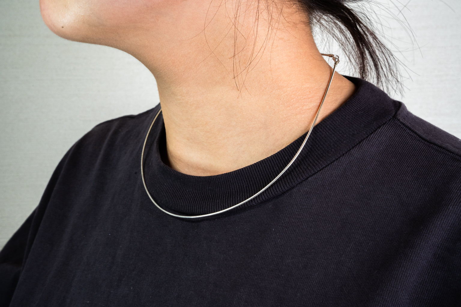 THIN HARDER NECKLACE