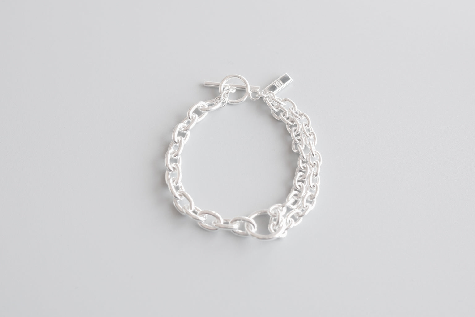 ケーブルチェーンブレスレット