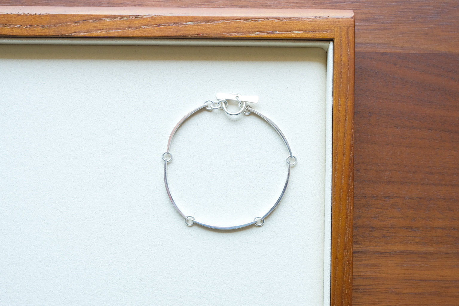 B & M BRACELET