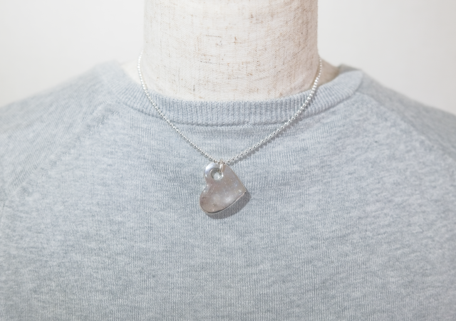 HOLIDAY HEART CHARM NECKLACE(L)