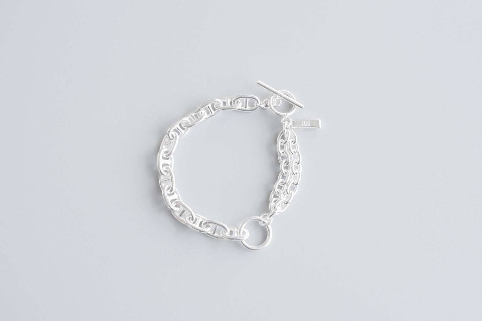 Bracelets – 101 SMART ACCS