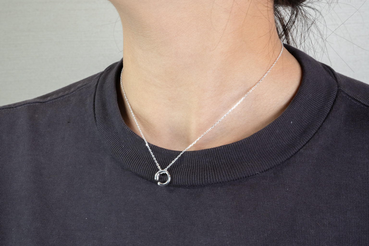 STROKE NECKLACE