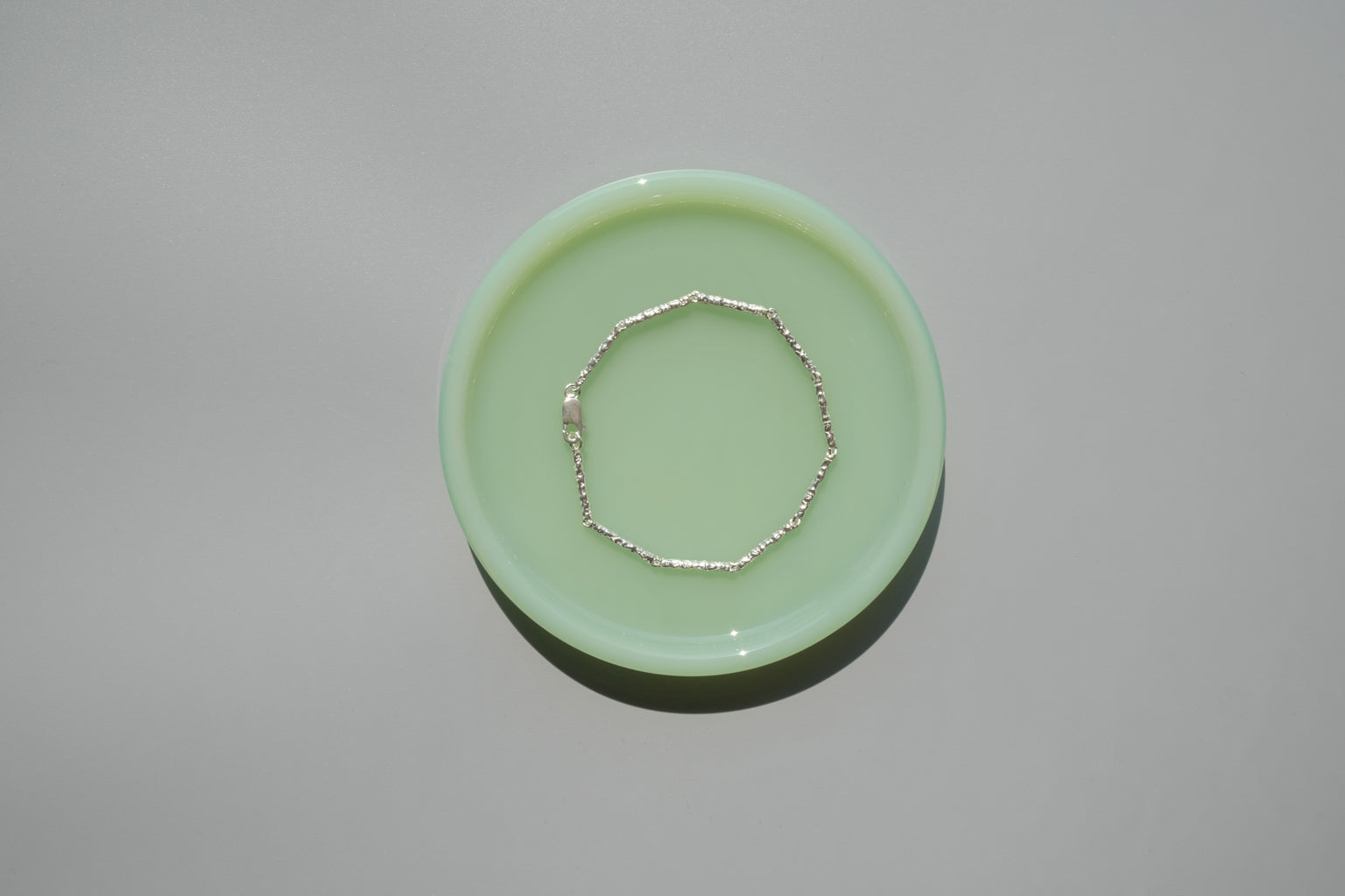 TEXTURED BAR BRACELET