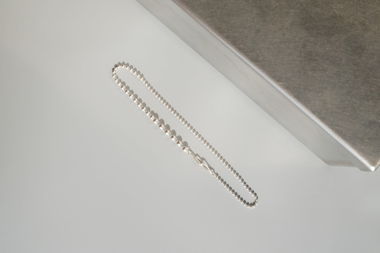 CRESCENDO BALL CHAIN