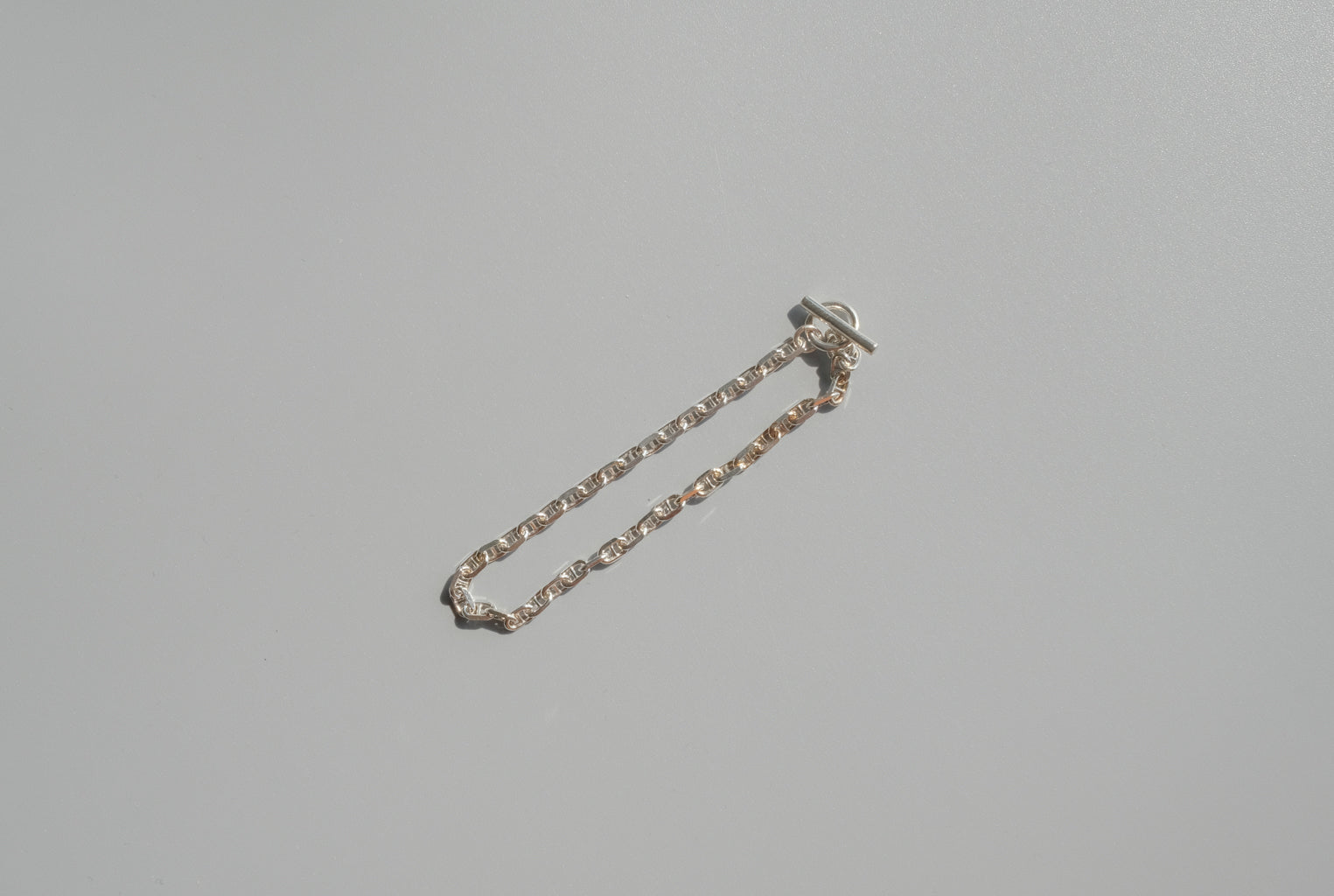 ANCHOR CHAIN BRACELET