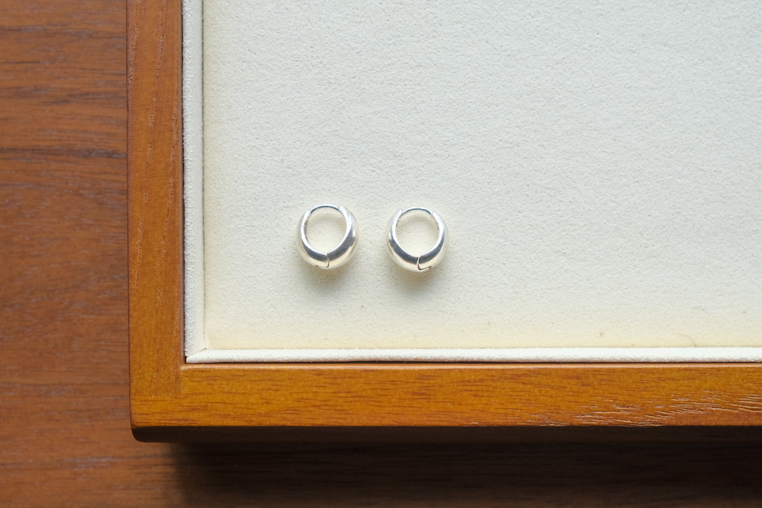 SHELL PIERCE S