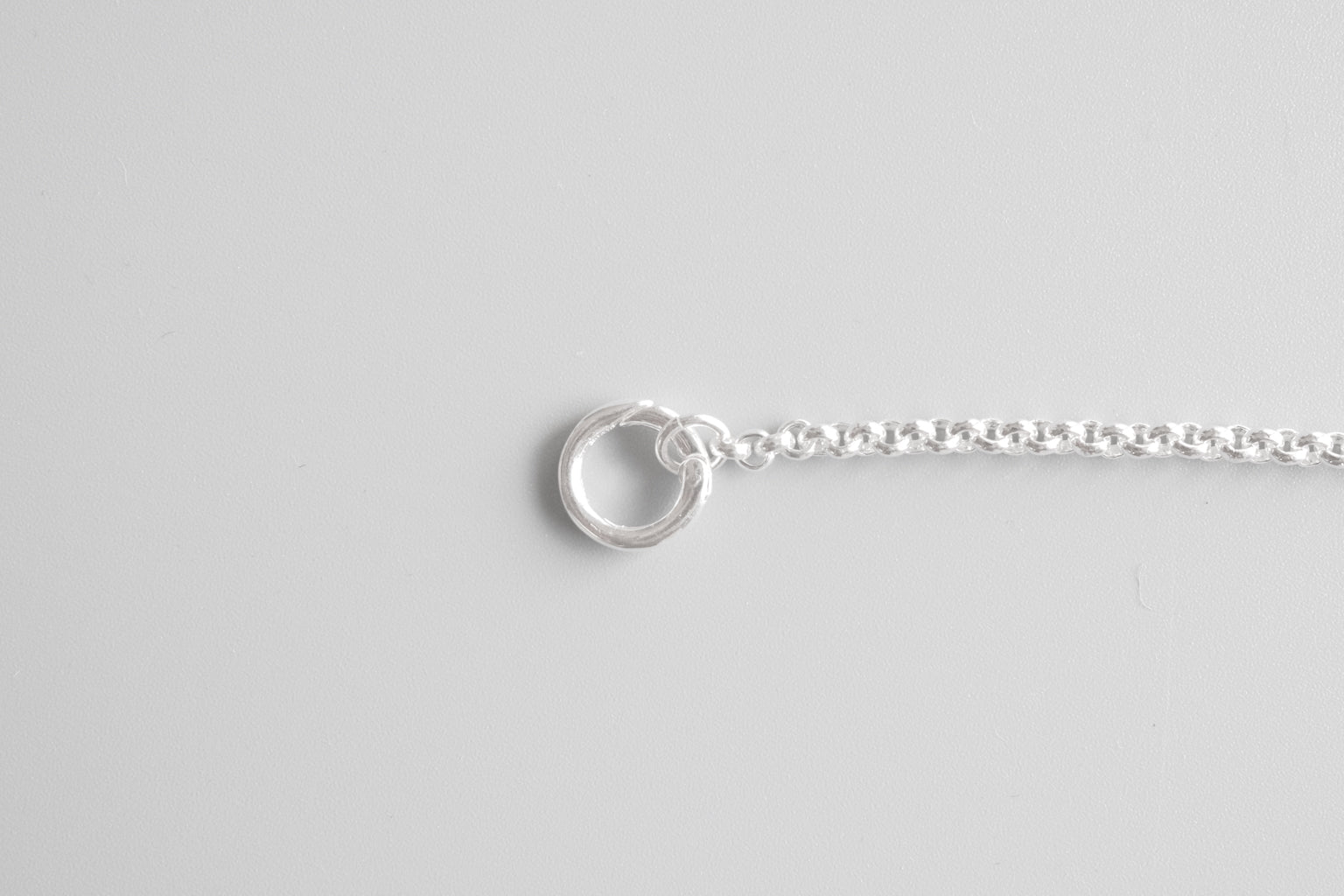 LINK NECKLACE
