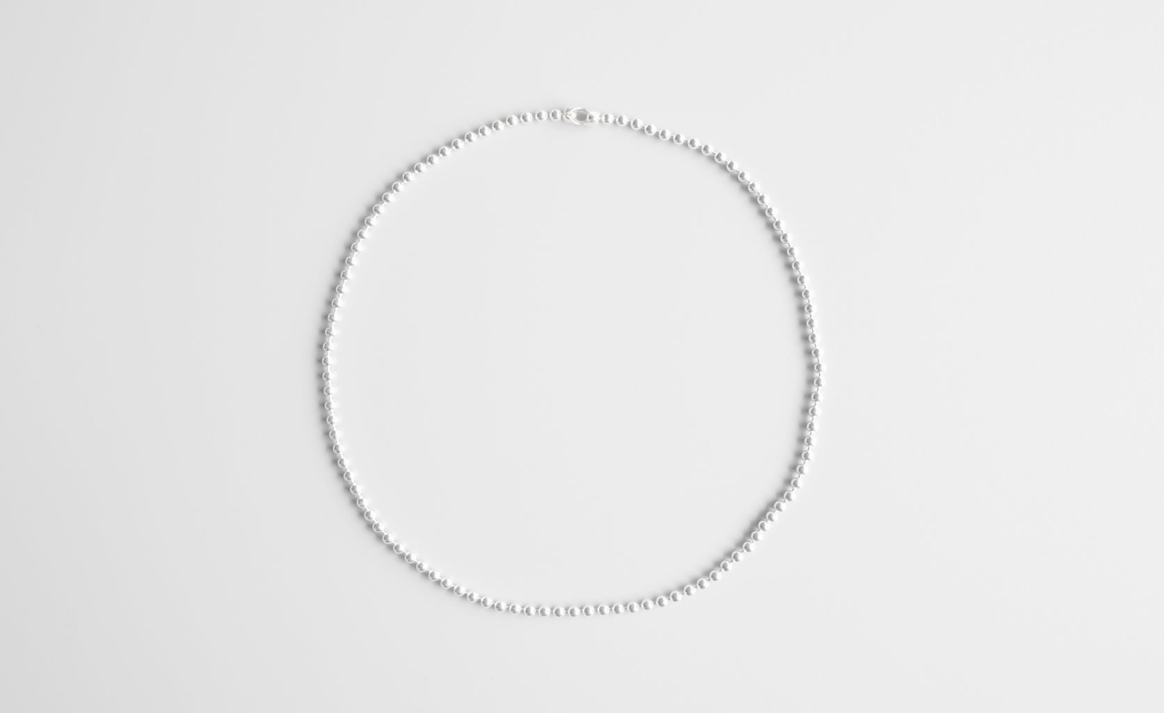 ボールチェーンネックレス